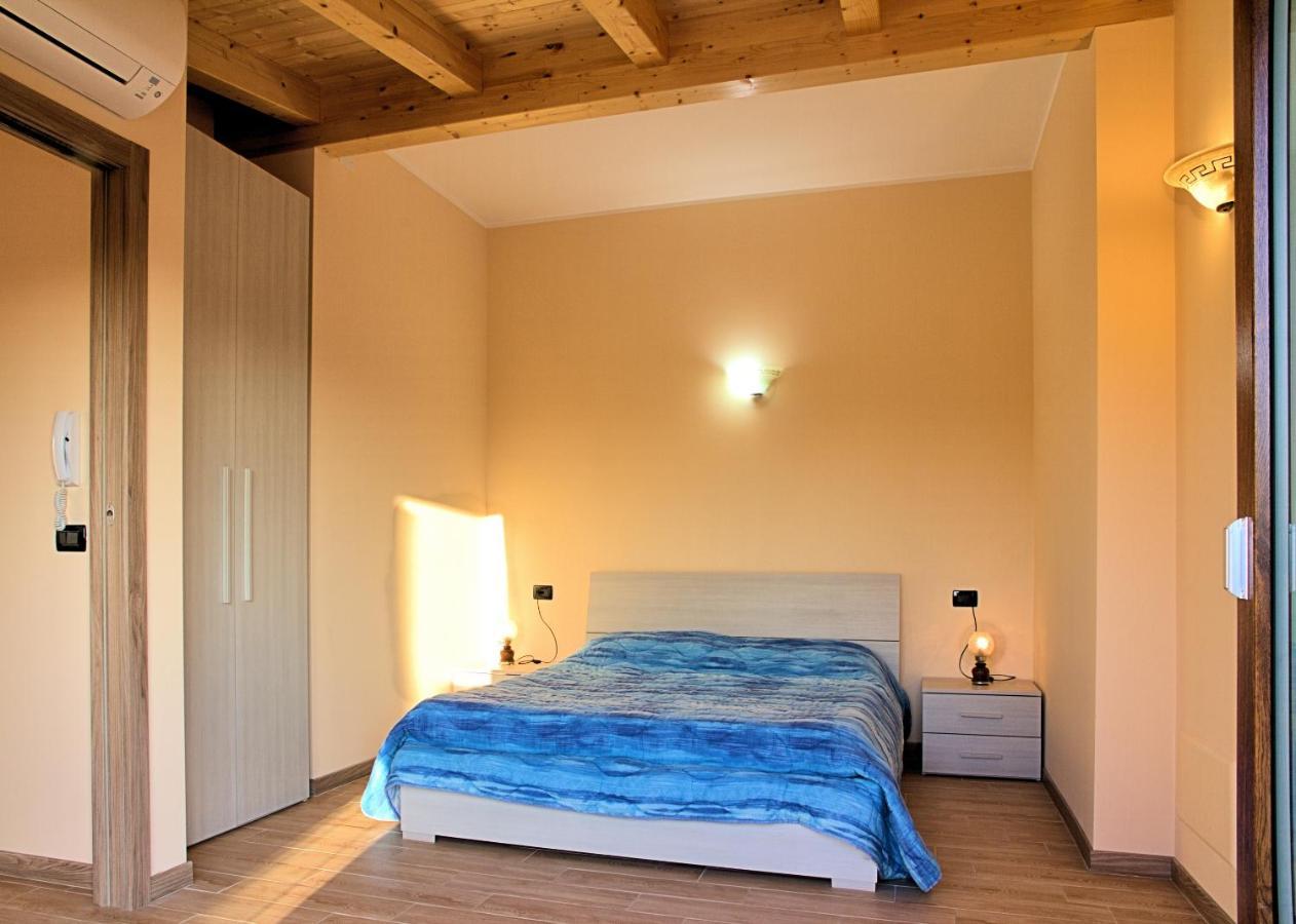 Agriturismo Il Melograno Tessera Exterior foto